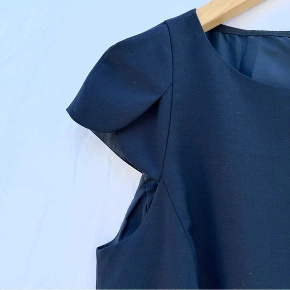 J.CREW | TULIP SLEEVE SUITING SHEATH DRESS IN NAVY SIZE 4 - Picture 8 of 9